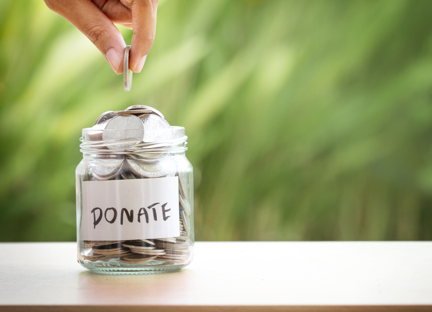 فريق من الناس إلى الناس